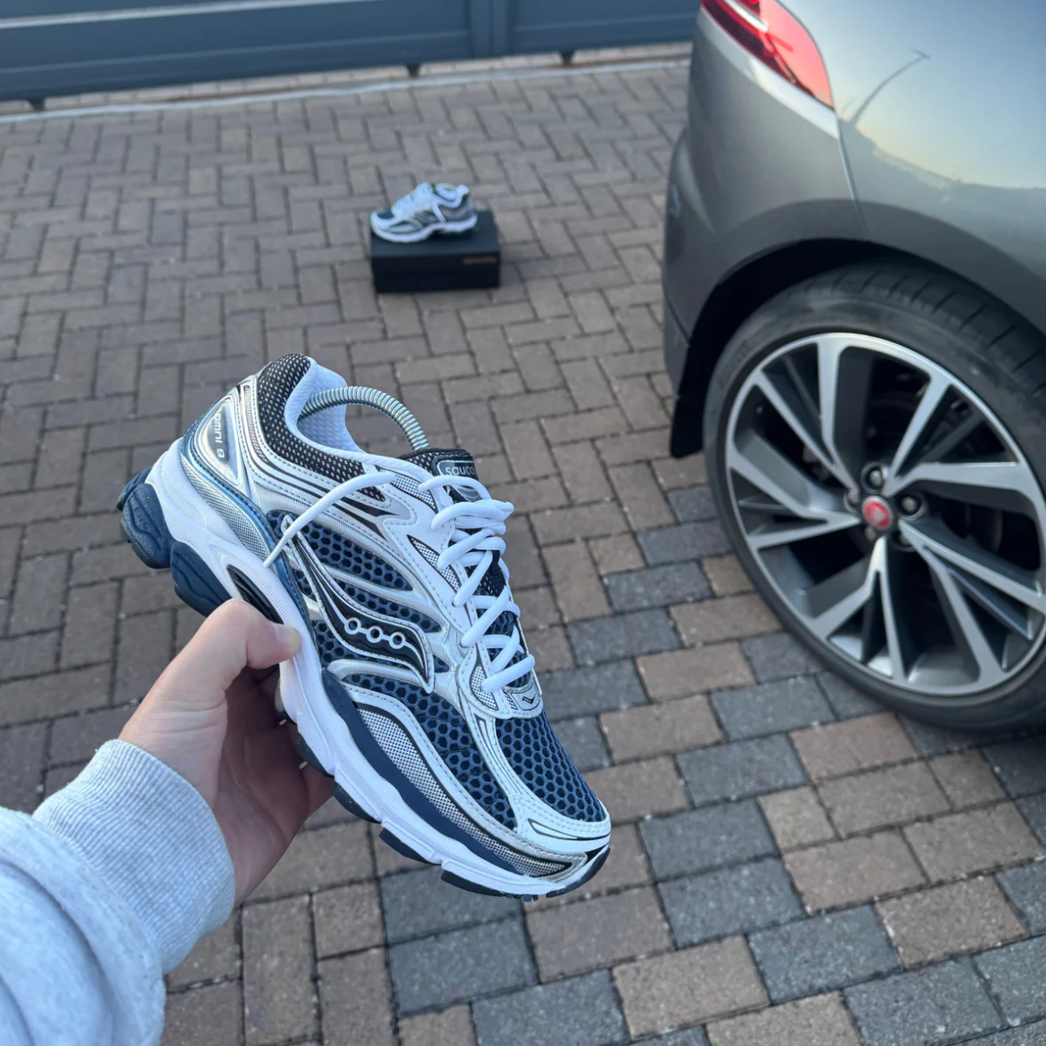 Saucony ProGrid Omni 9 ‘Deep Navy’