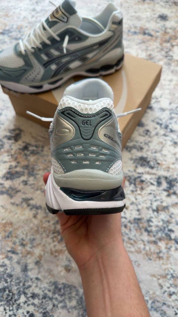 ASICS GEL-KAYANO 14s Forj Grey