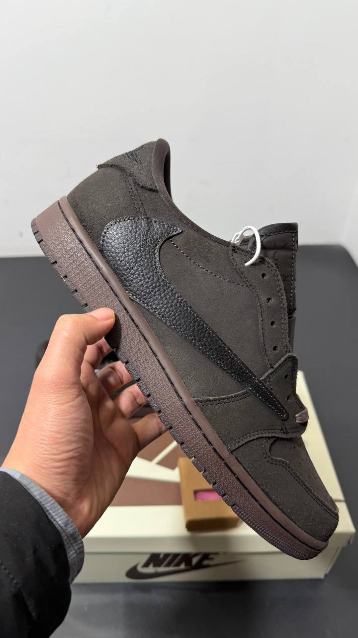 Air Jordan 1 Low X Travis Scott’s Velvet Brown