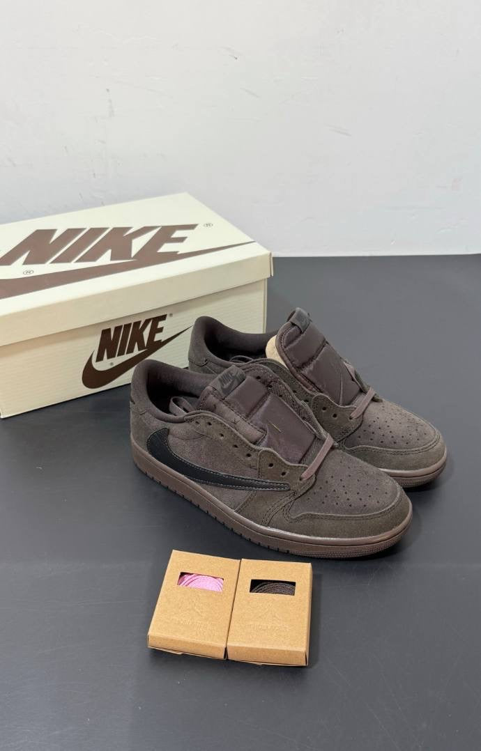 Air Jordan 1 Low X Travis Scott’s Velvet Brown