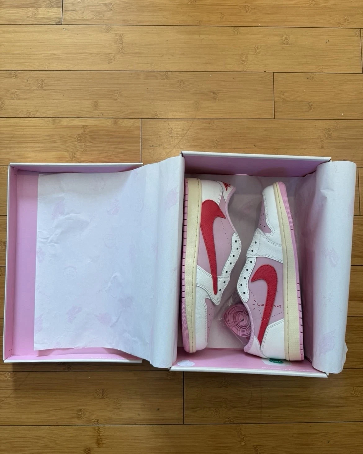 Travis Scott "Sail/Tropical Pink"-Nike Air Jordan 1 Low OG