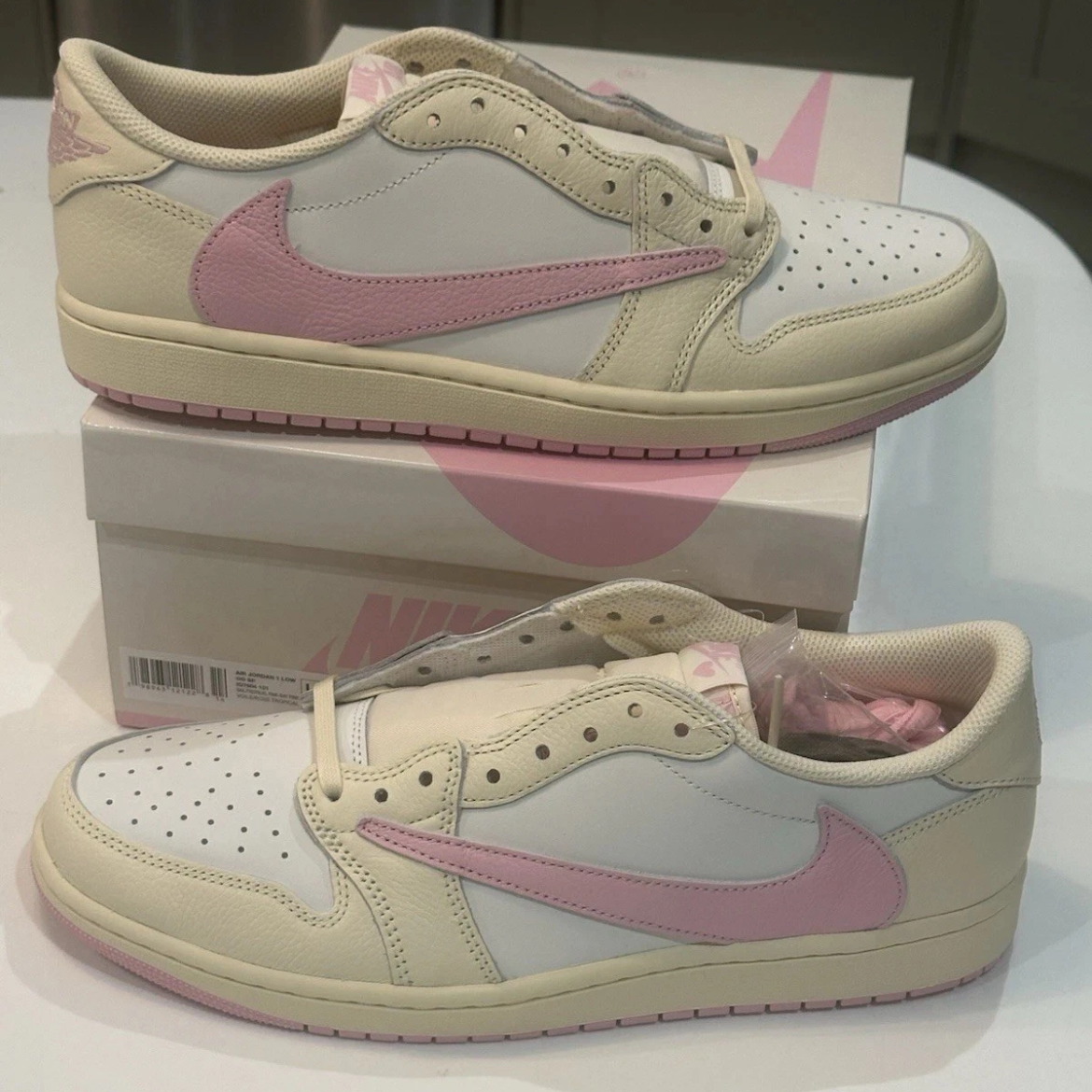 Travis Scott "Shy Pink"-Nike Air Jordan 1 Low OG