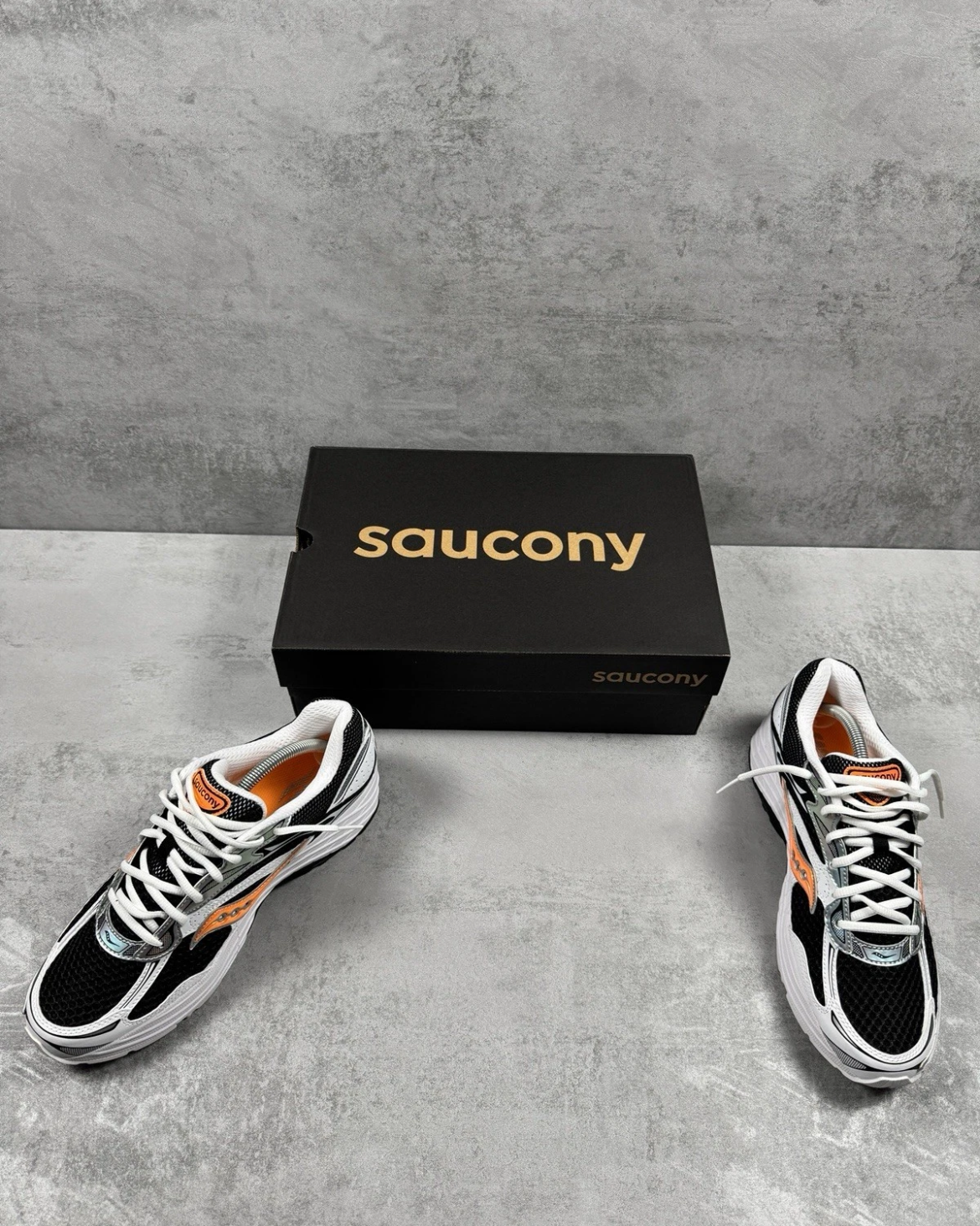 Saucony Omni ProGrid 9