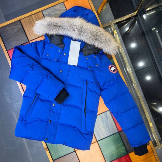 Canada Goose Wyndham Parka — Blue